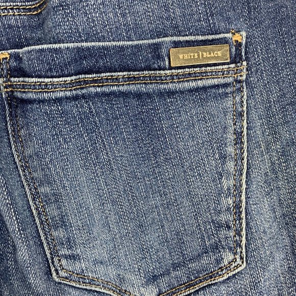 White House Black Market 0 Jeans Skinny Leg Dark - Picture 5 of 5